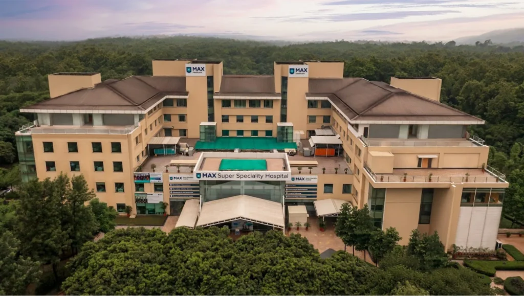 healthcare facilities in Dehradun